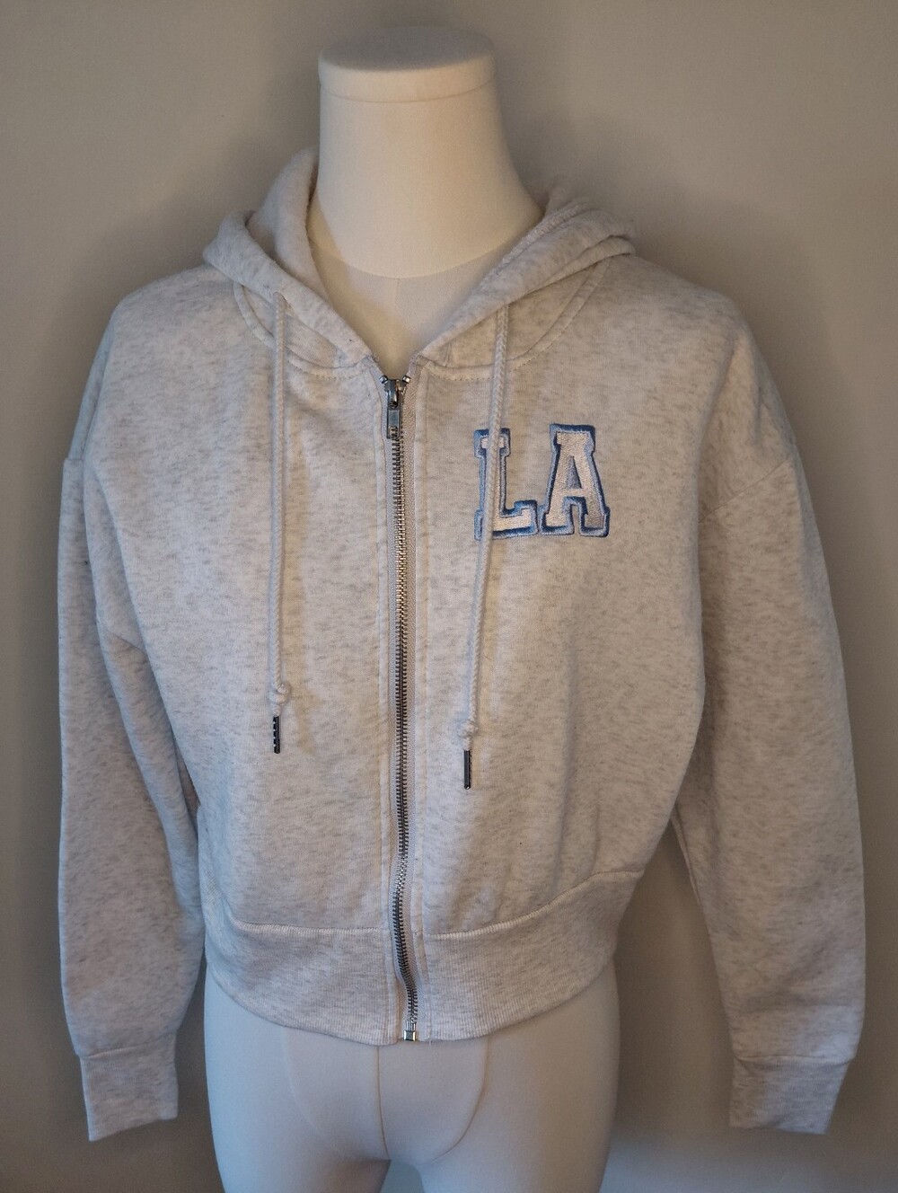 Rue 21 Short Zip Jacket W/ Hood. Light Grey. Med. Nwot, Has Been Washed.